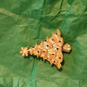 Gold Christmas Tree Brooch